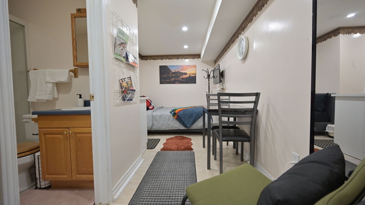 Photo of Bedroom in Pickering