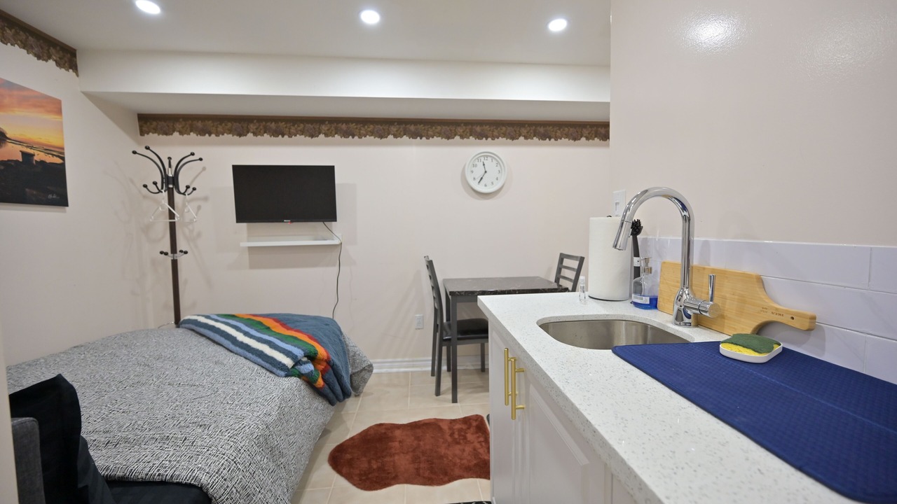 Photo of Bedroom in Pickering