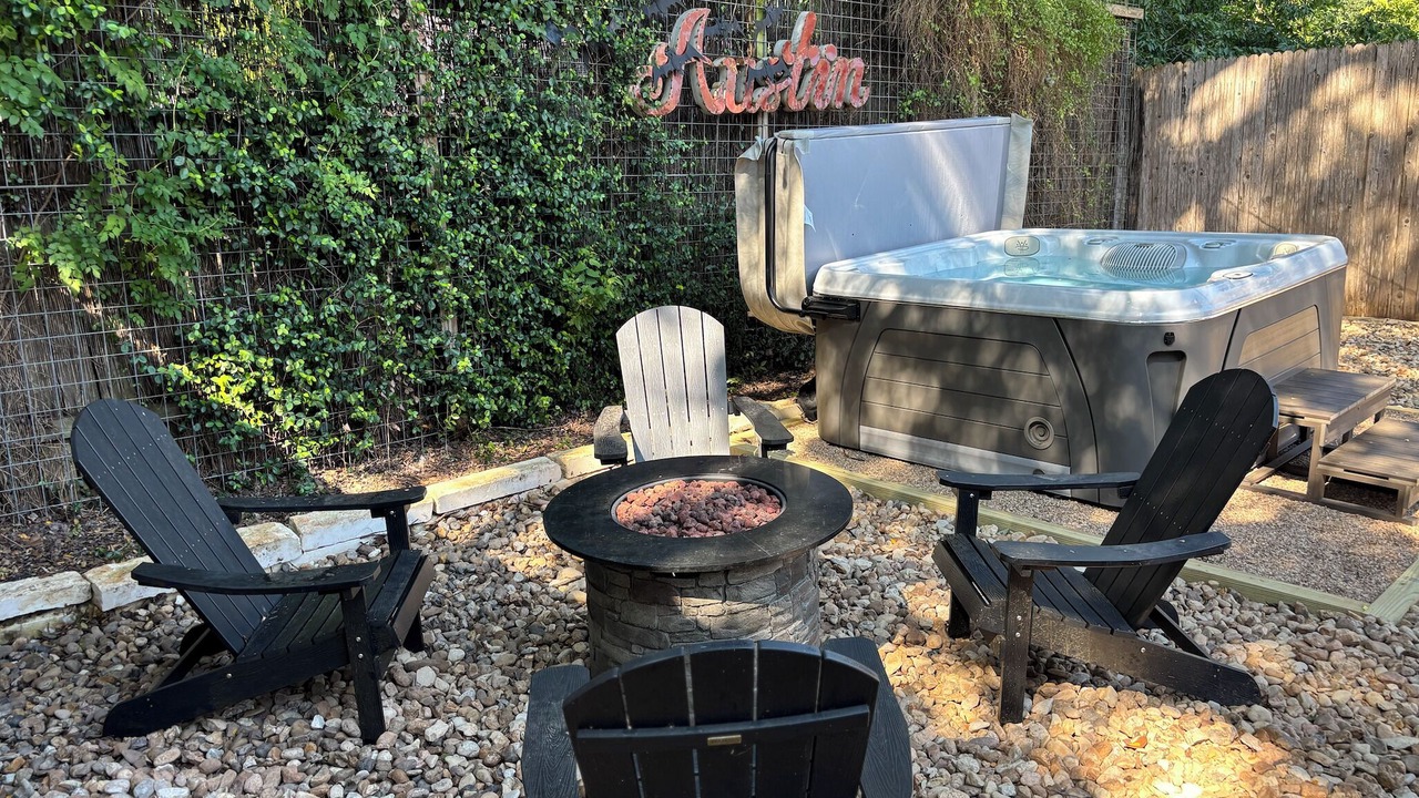 Photo of Outdoor in Barton Hills
