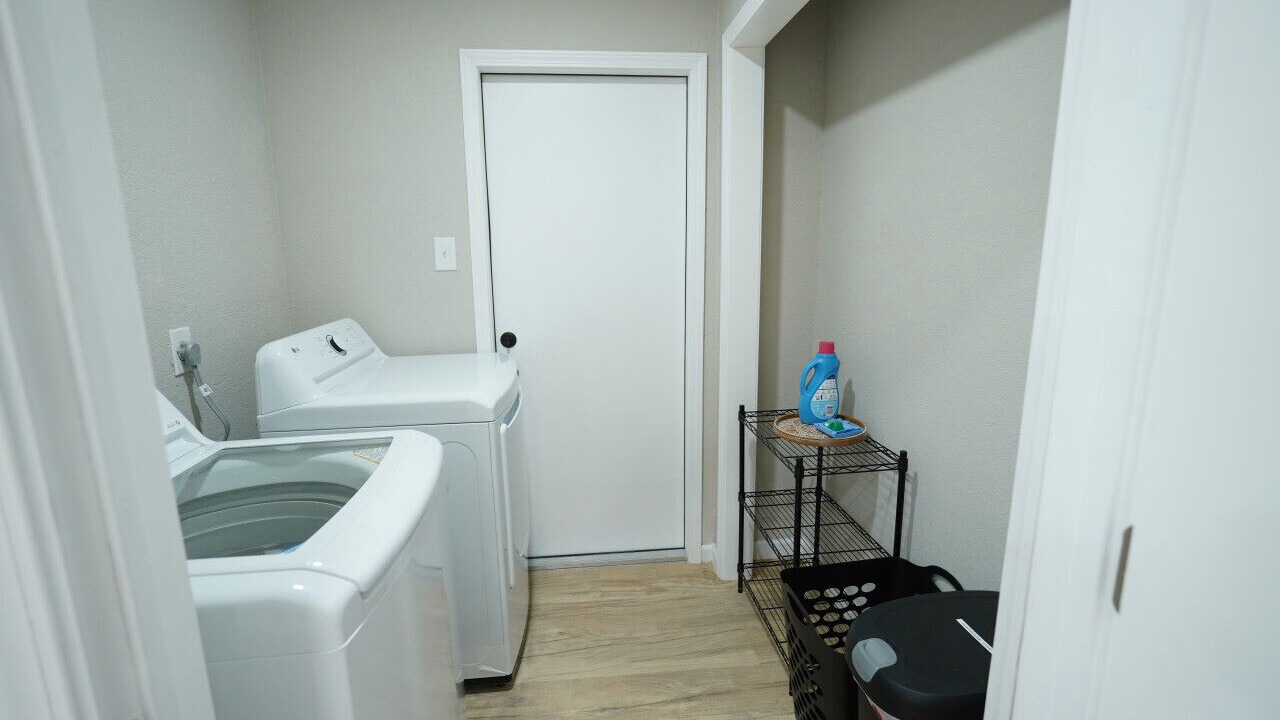 Photo of Others in South Side