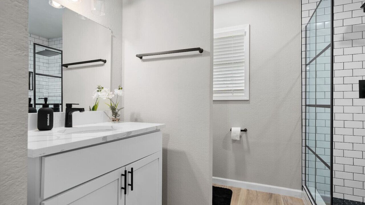 Photo of Bathroom in South Side