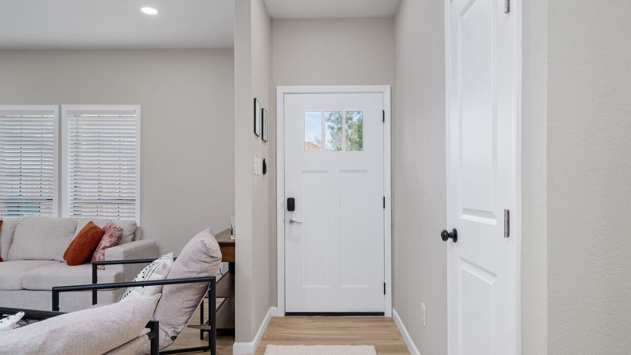 Photo of Livingroom in South Side