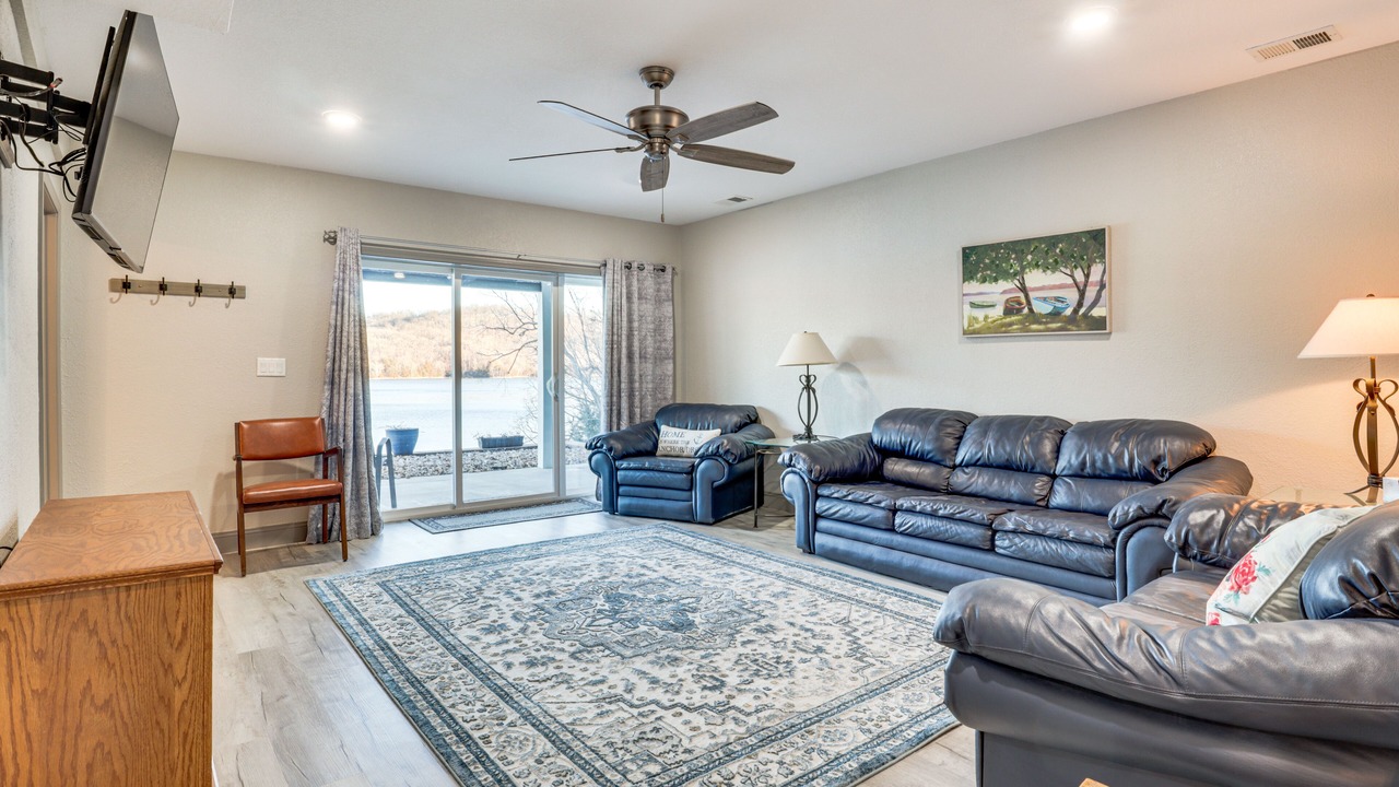 Photo of Bedroom in Roach