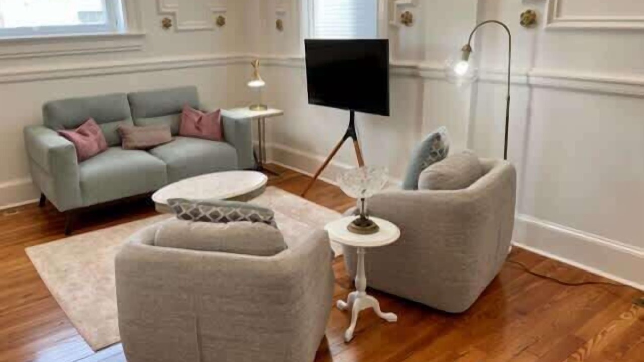 Photo of Livingroom in Wilmington Historic District