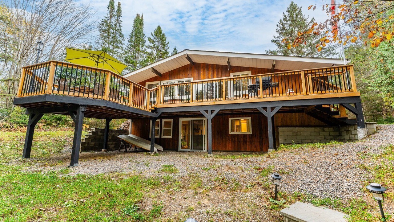 Photo of Outdoor in Algonquin Highlands
