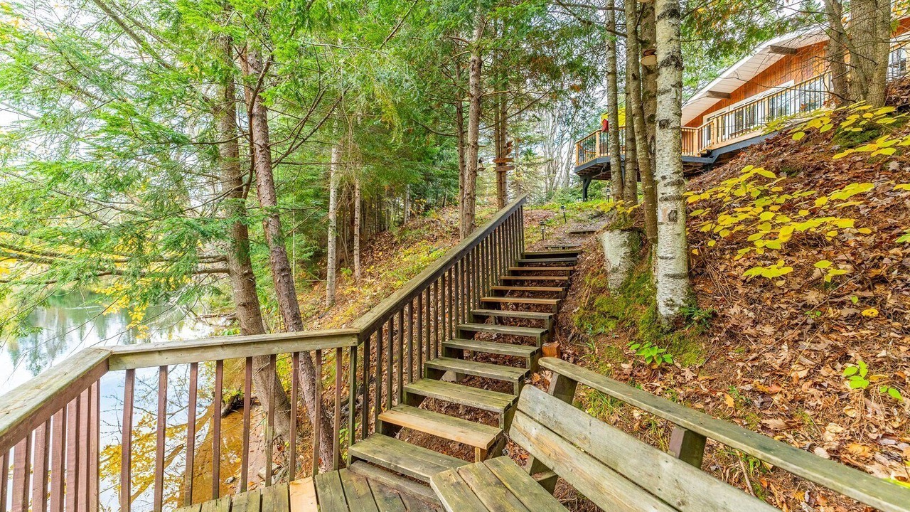 Photo of Others in Algonquin Highlands