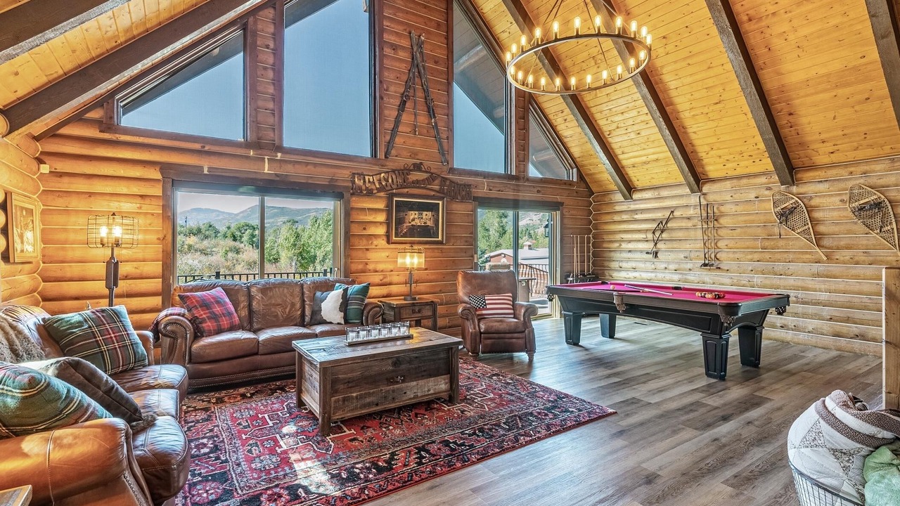 Photo of Livingroom in Eden