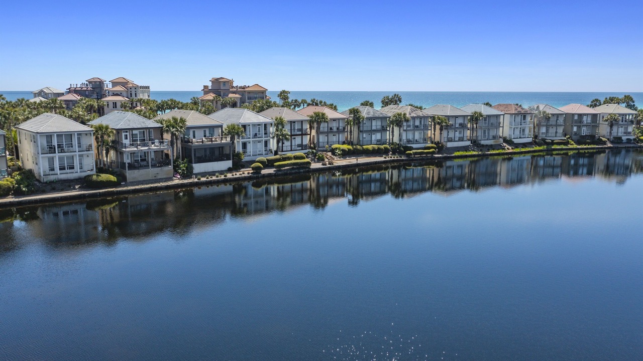 Photo of Others in Destin