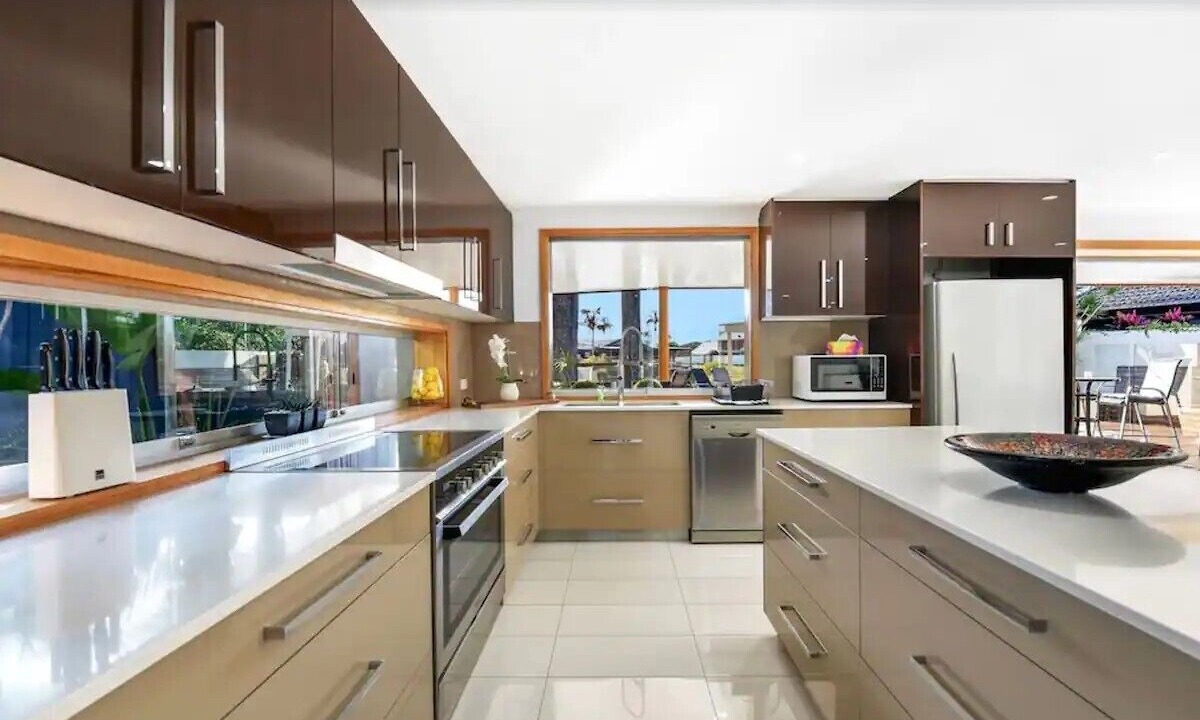 Photo of Kitchen in Broadbeach Waters