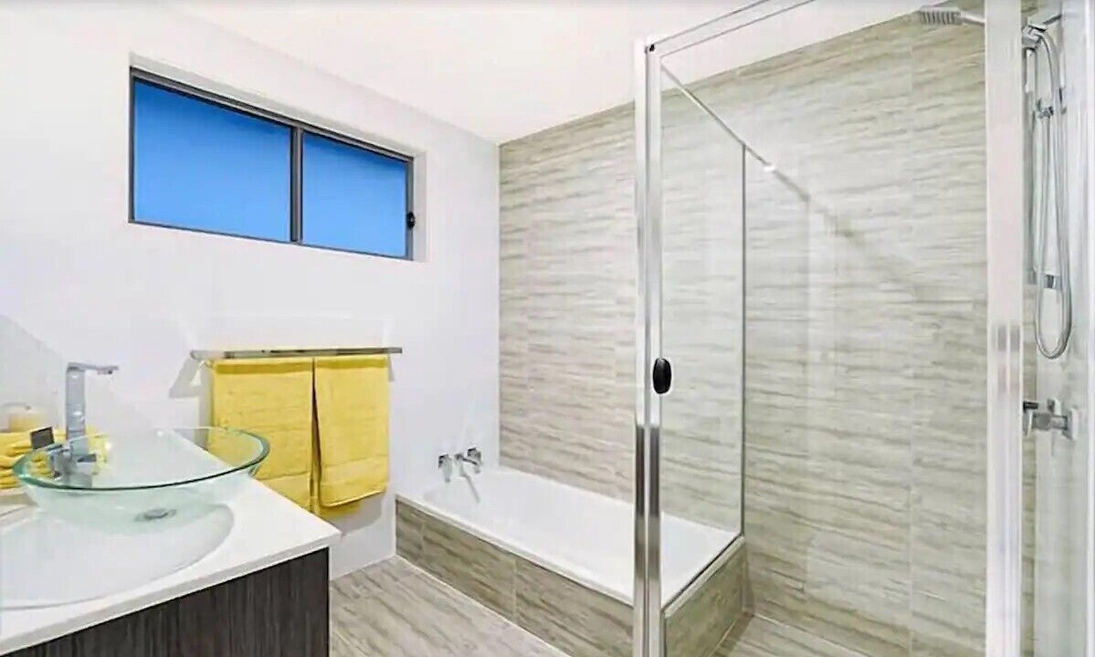Photo of Bathroom in Broadbeach Waters