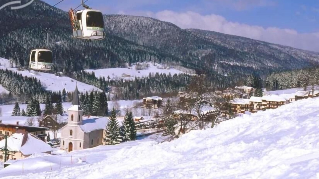 Photo of Others in Lelex