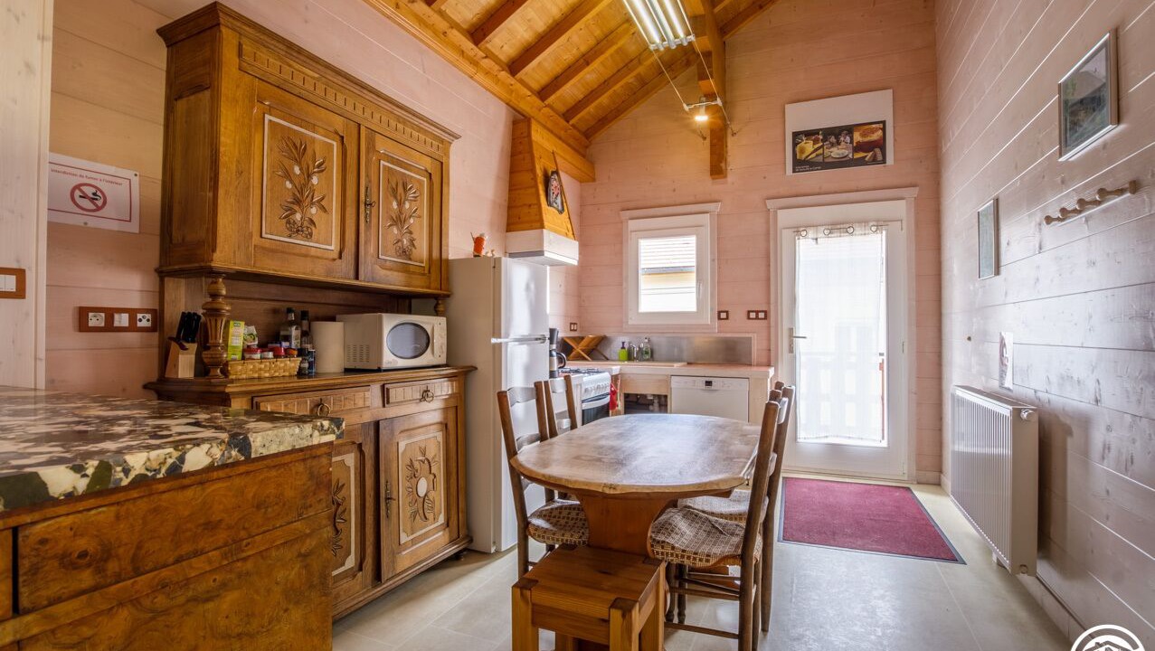 Photo of Kitchen in Sutrieu