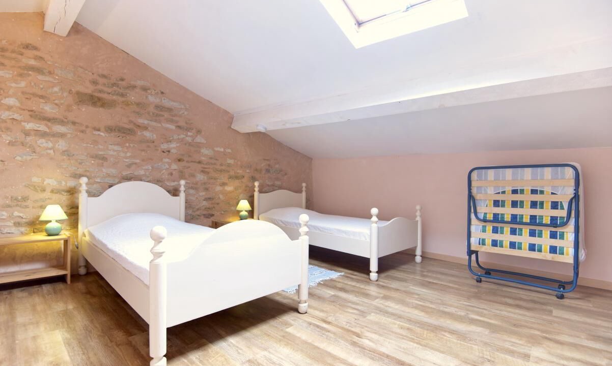 Photo of Bedroom in Courmangoux