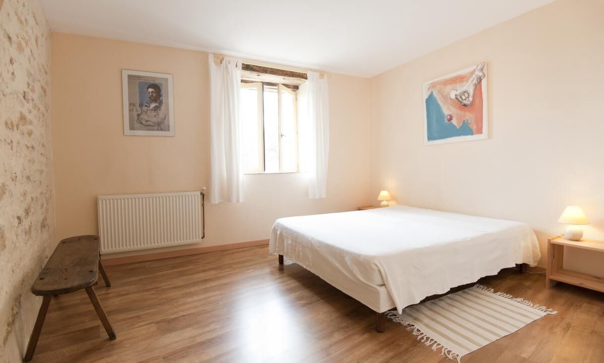 Photo of Bedroom in Courmangoux