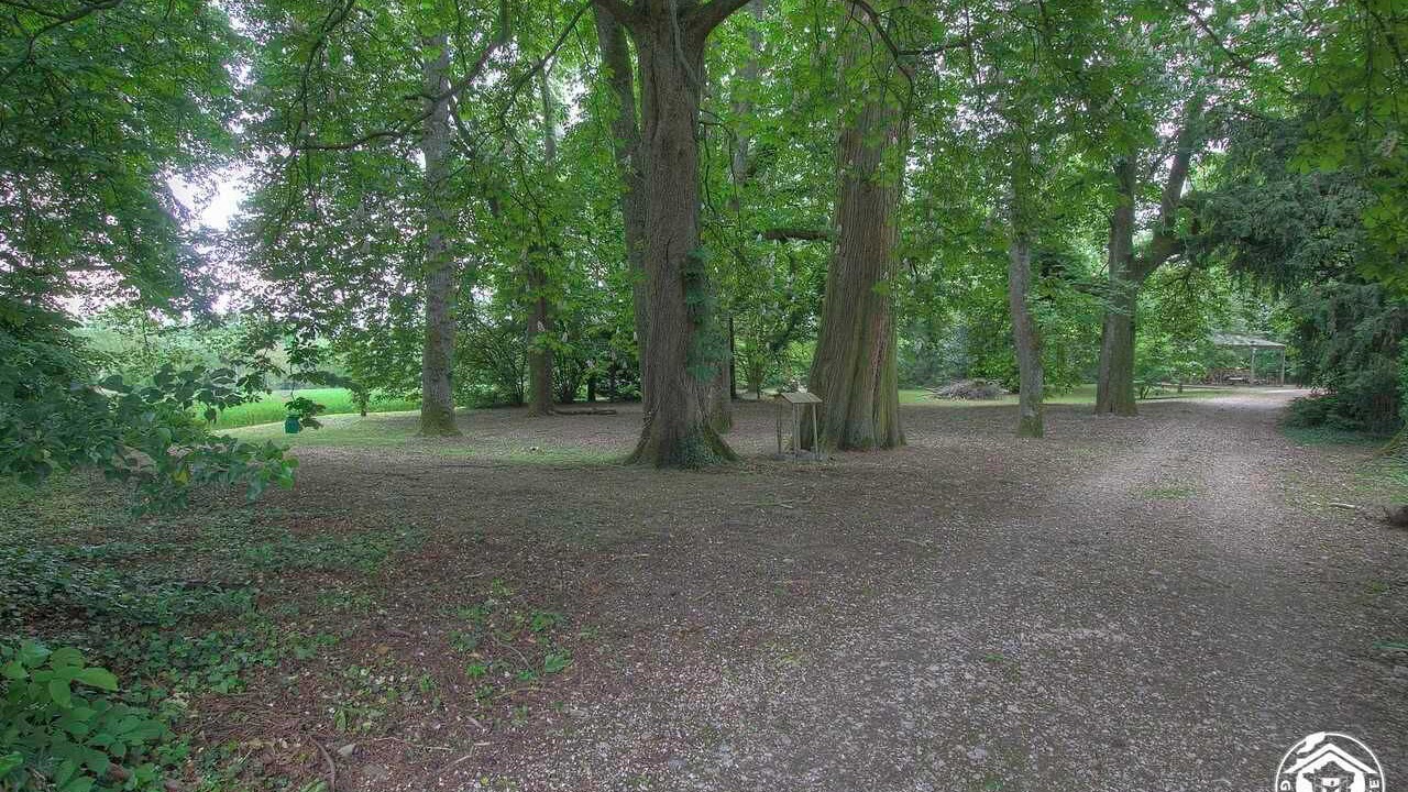 Photo of Others in Bage-la-Ville