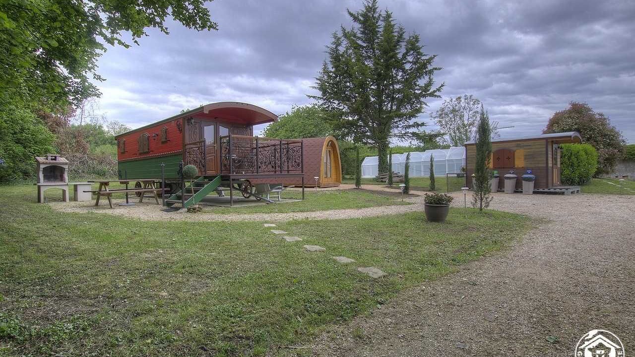 Photo of Outdoor in Bage-la-Ville