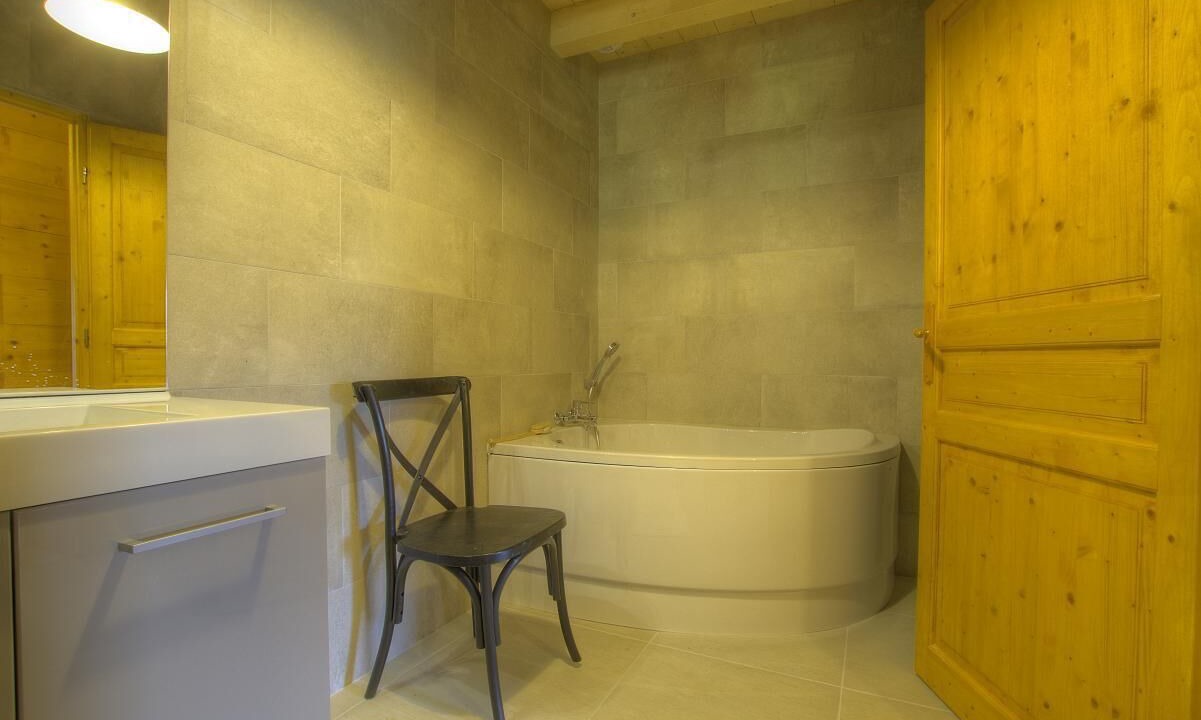 Photo of Bathroom in Le Grand-Abergement