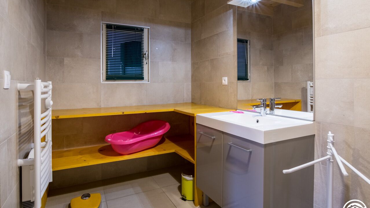 Photo of Bathroom in Le Grand-Abergement