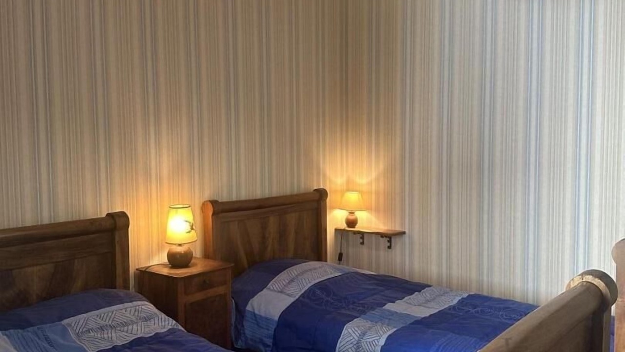 Photo of Bedroom in Poncin