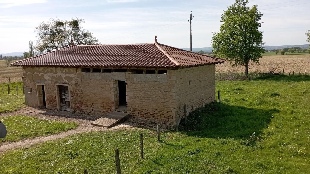 Photo of Outdoor in Saint-Benigne