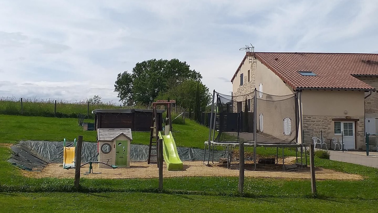 Photo of Others in Tossiat