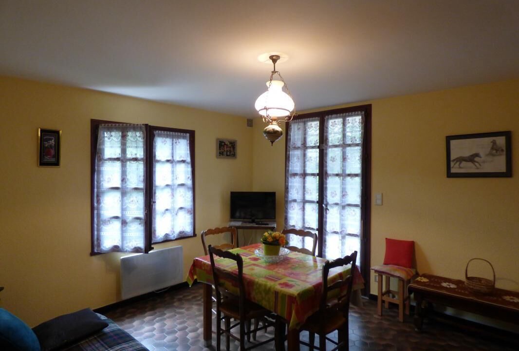 Photo of Others in Confort