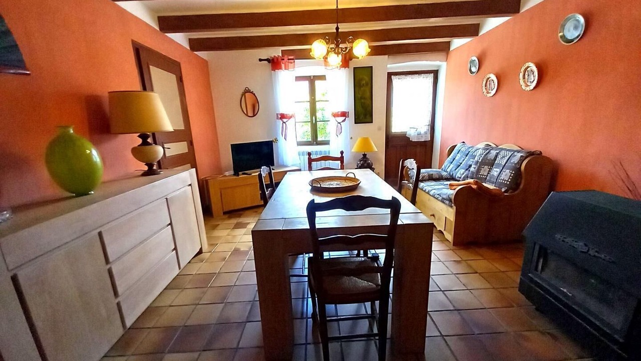 Photo of Livingroom in Anglefort