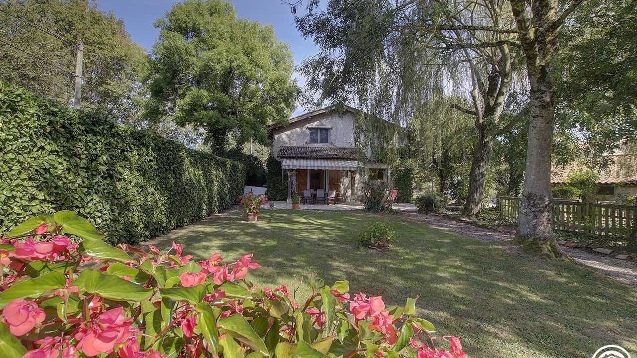 Photo of Outdoor in Le Montellier