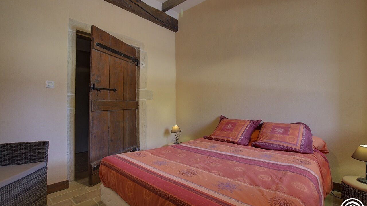 Photo of Bedroom in Bage-Dommartin