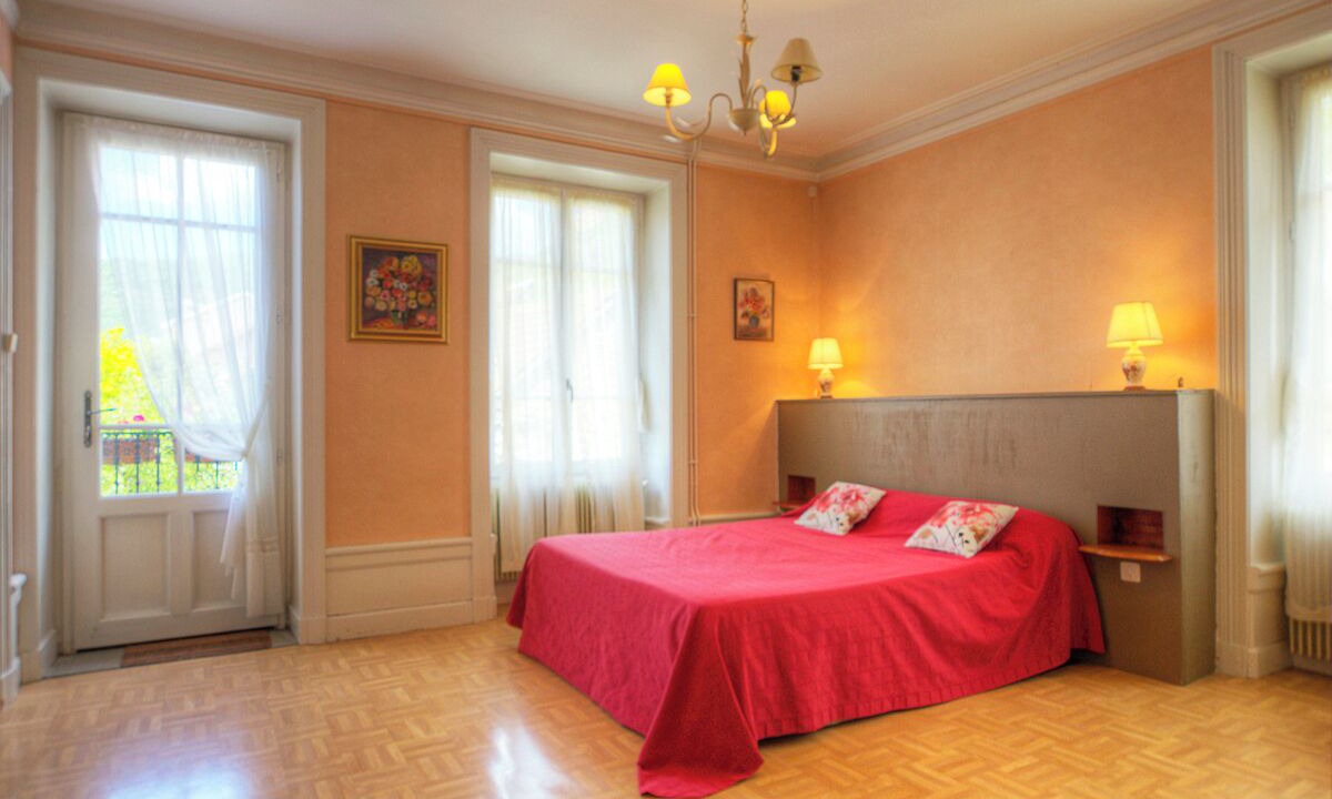 Photo of Bedroom in Villebois