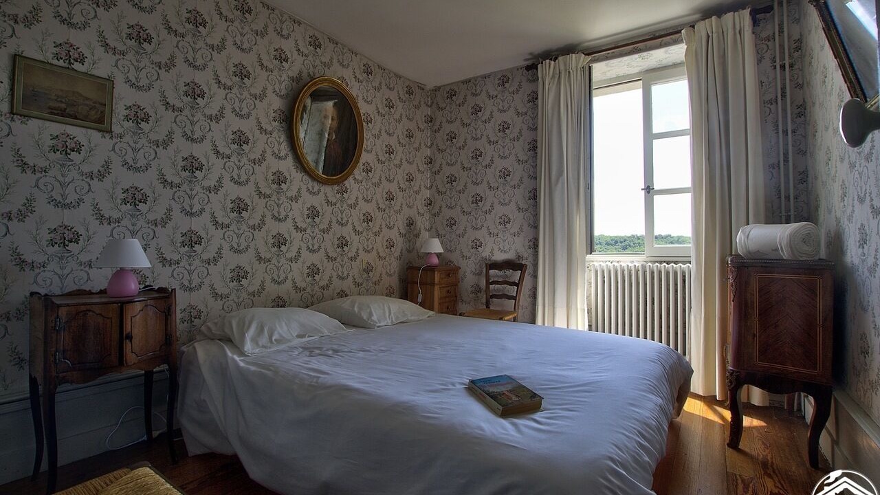 Photo of Bedroom in Saint-Germain-les-Paroisses
