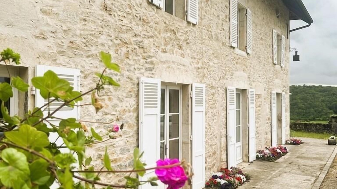 Photo of Outdoor in Saint-Germain-les-Paroisses