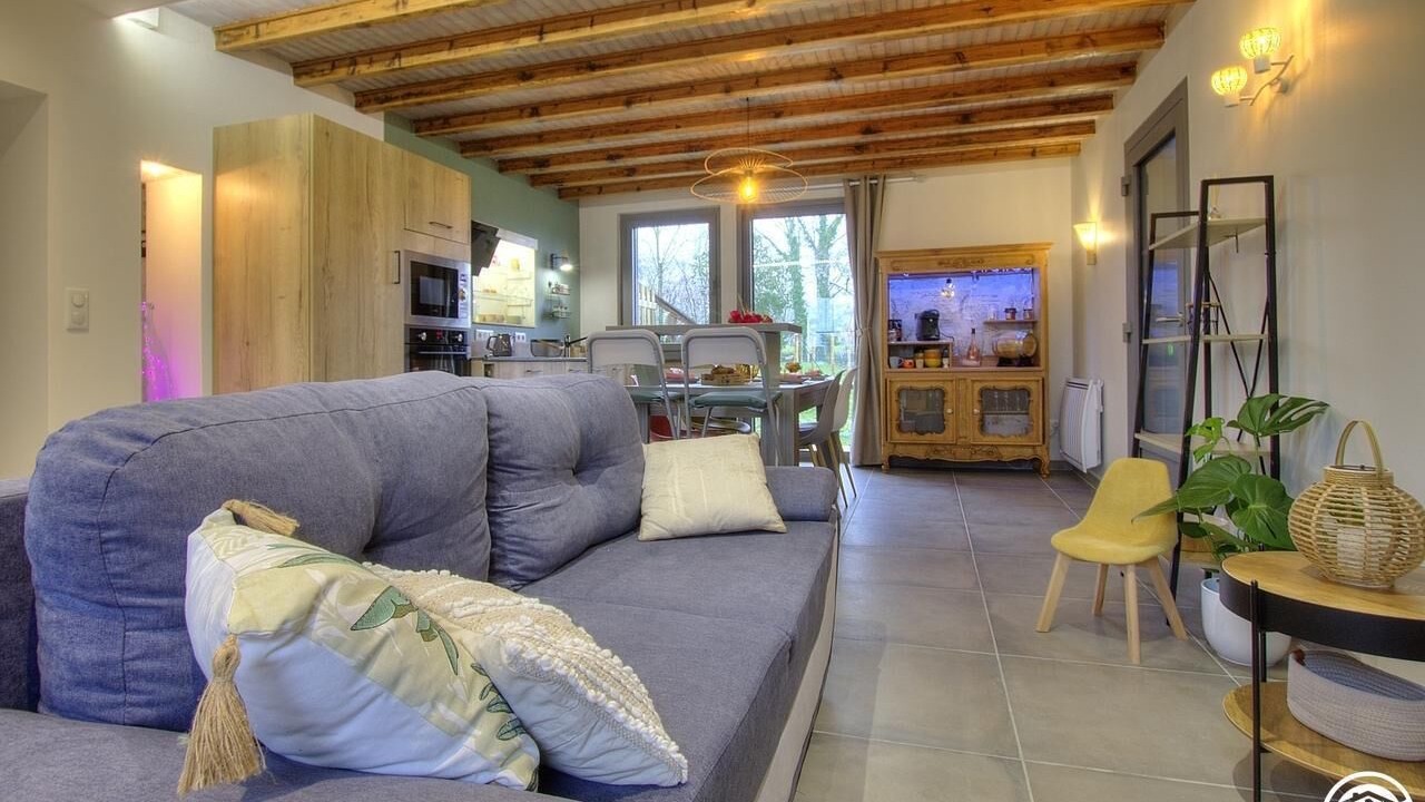 Photo of Livingroom in Marboz