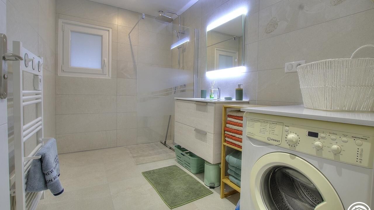 Photo of Bathroom in Marboz