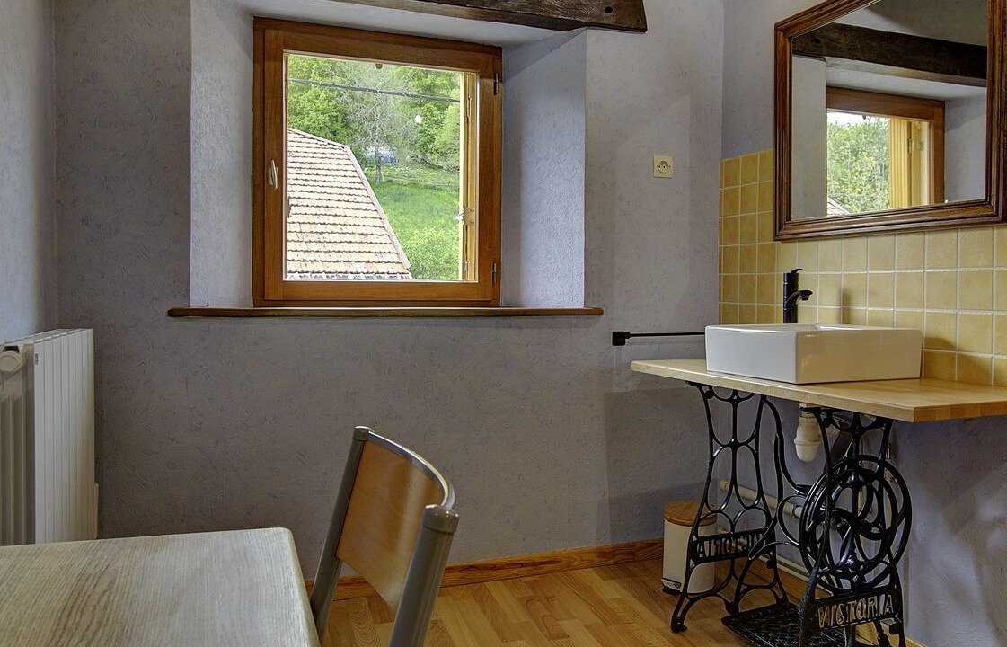 Photo of Others in Tenay