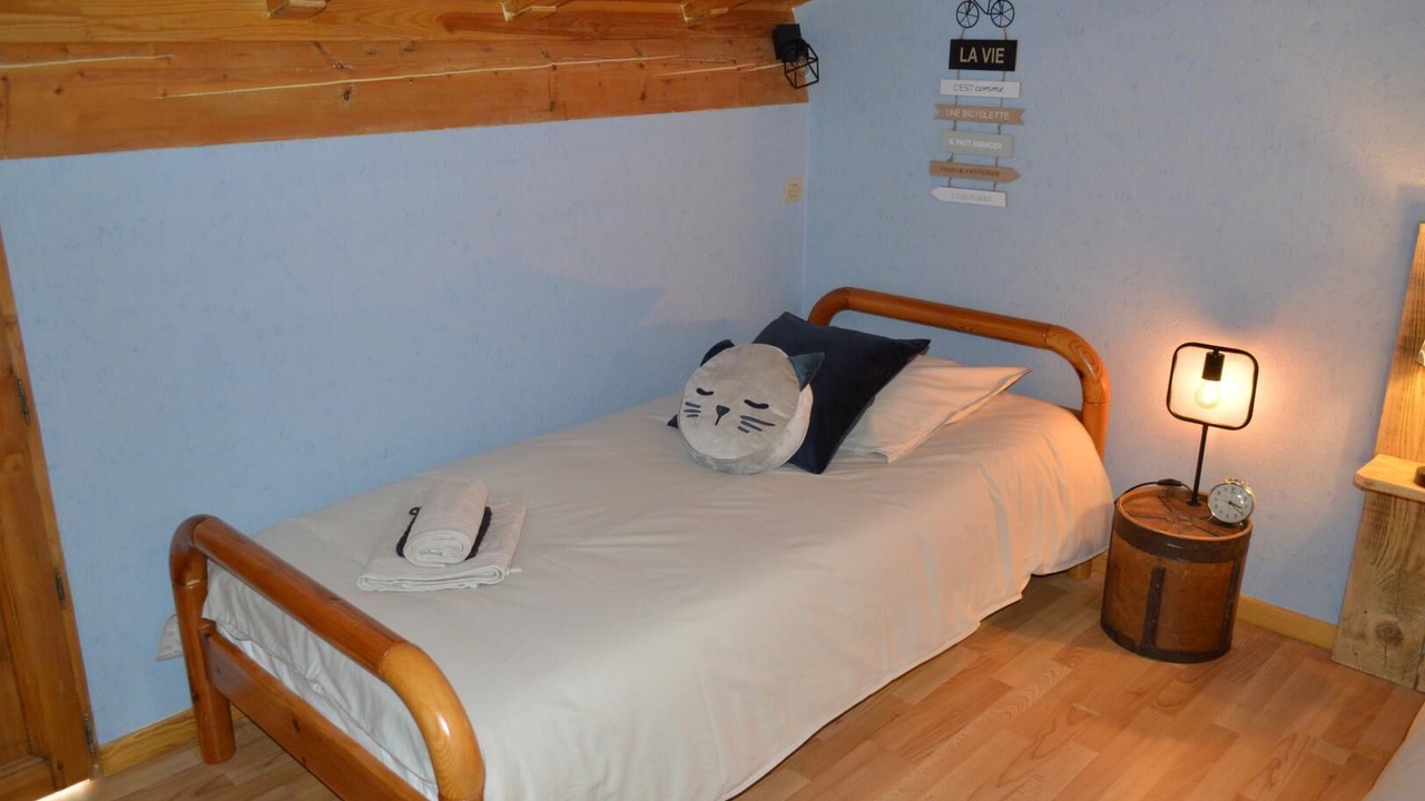 Photo of Bedroom in Tenay