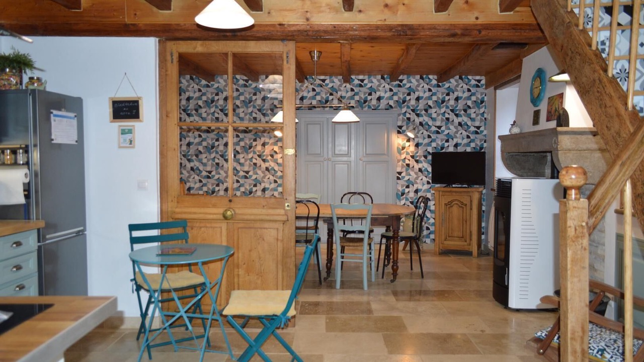 Photo of Others in Tenay