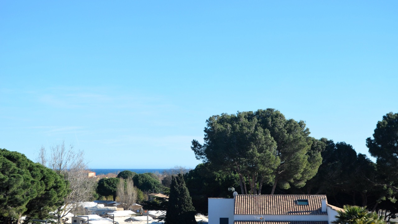 Photo of Outdoor in Serignan