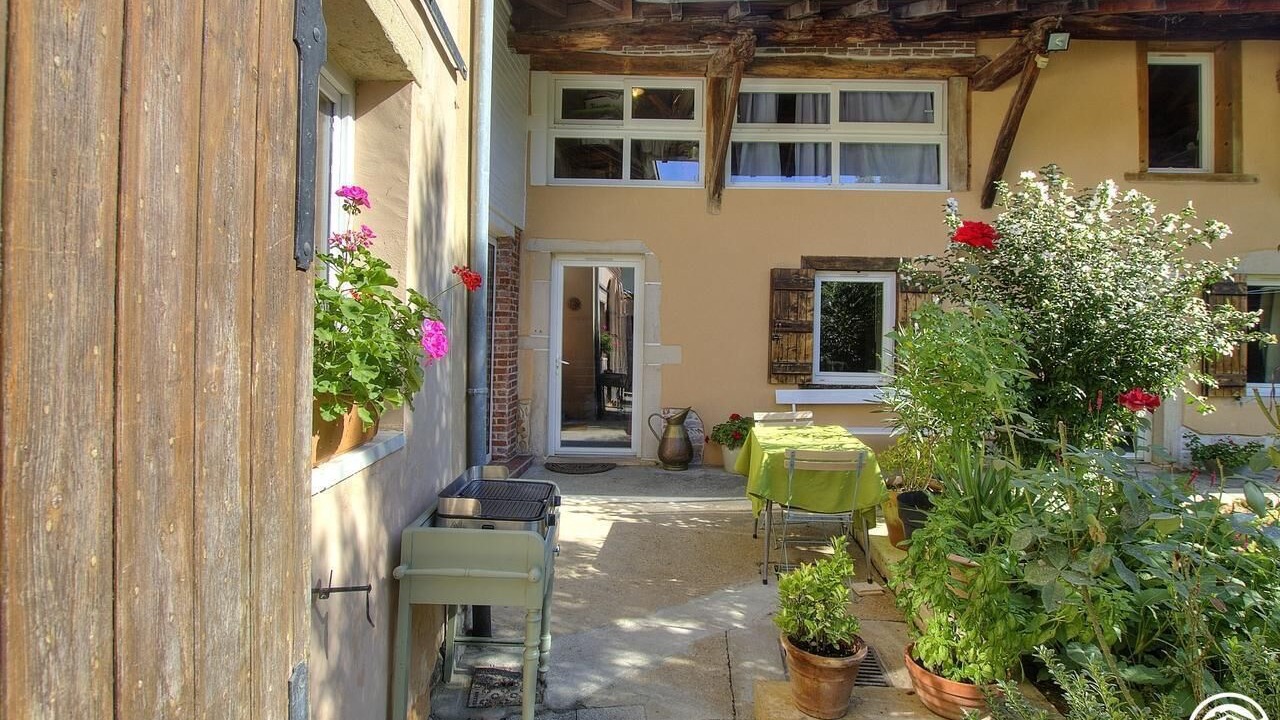 Photo of Patio Balcony in Grieges