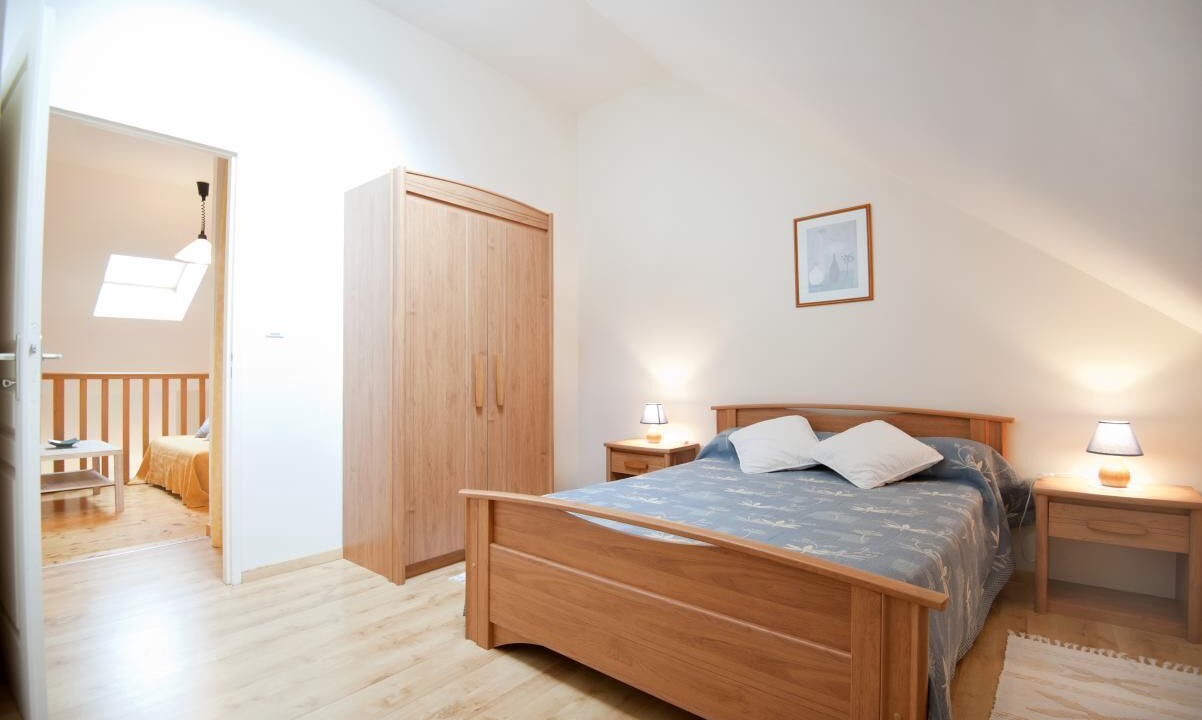 Photo of Bedroom in Belmont-Luthezieu