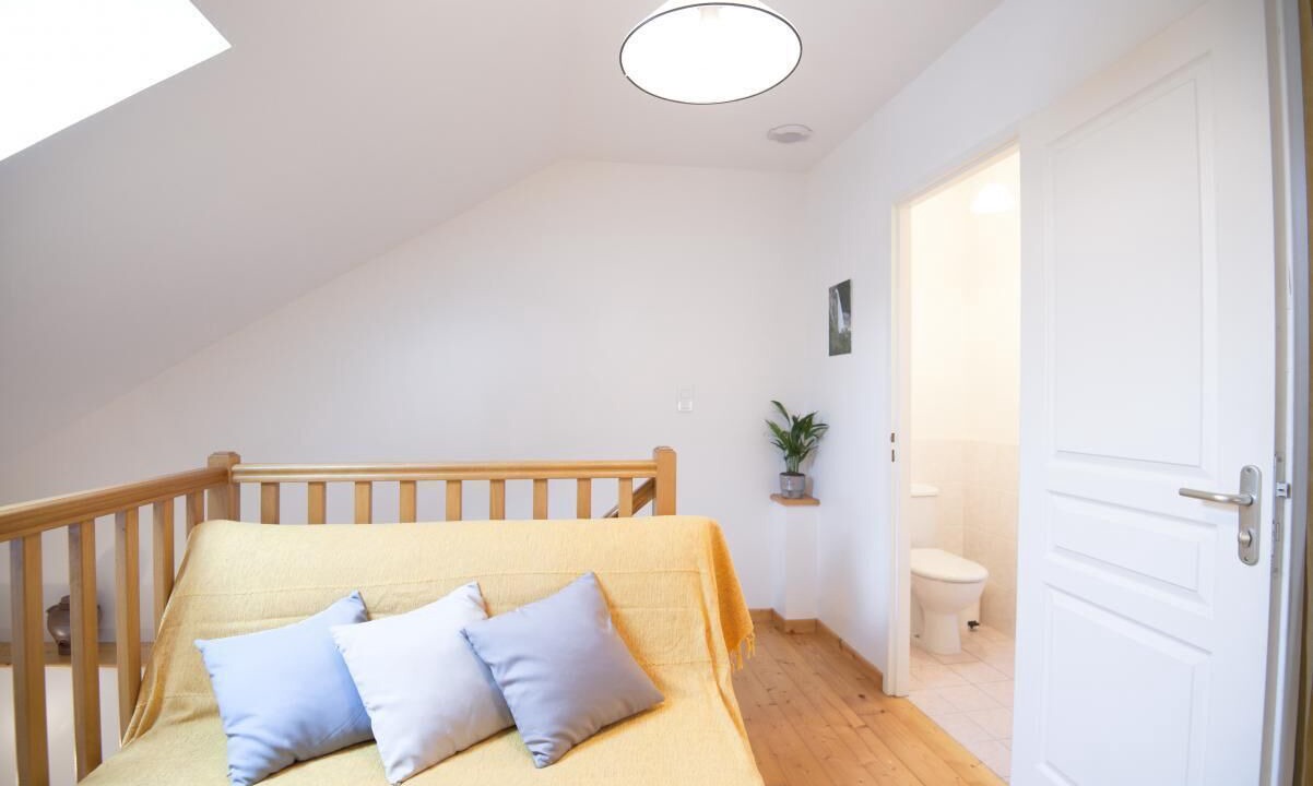 Photo of Bedroom in Belmont-Luthezieu