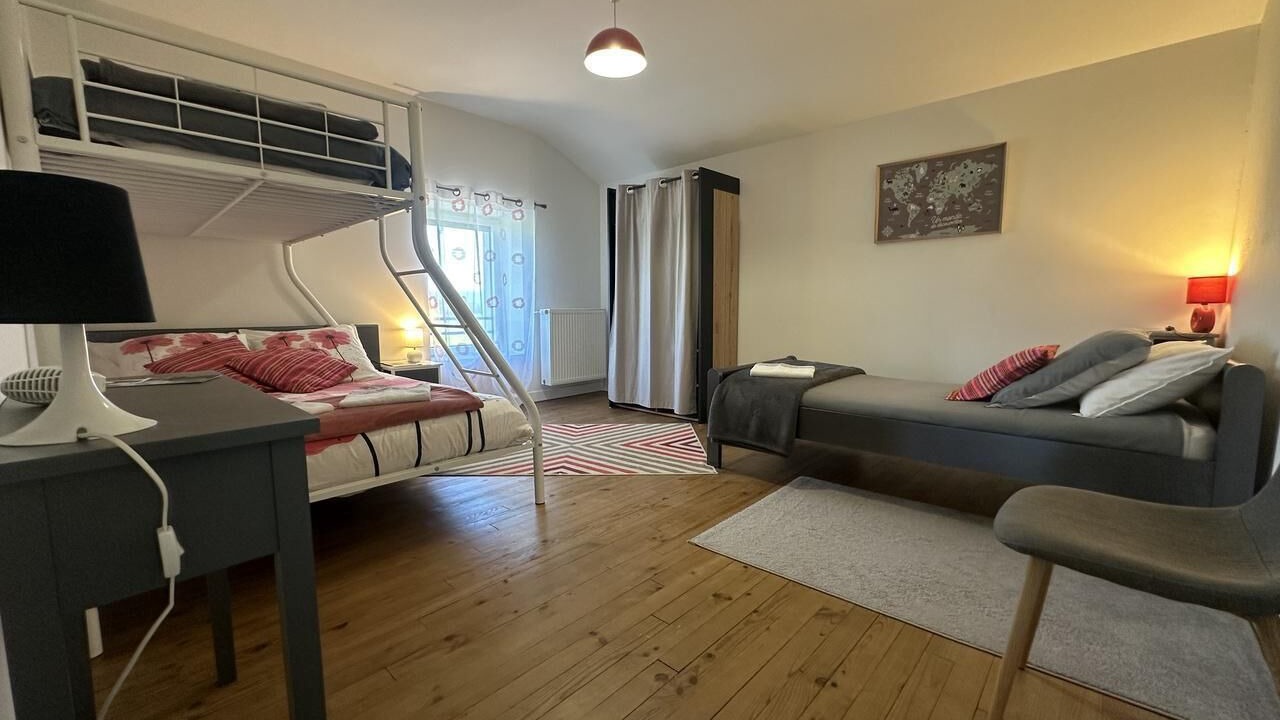 Photo of Bedroom in Peronnas