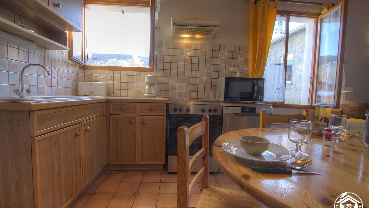 Photo of Kitchen in Outriaz
