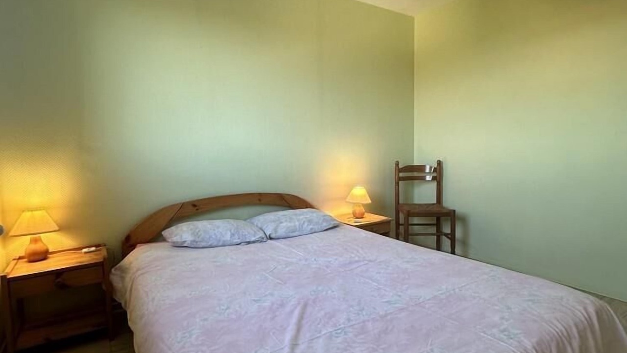 Photo of Bedroom in Tramoyes