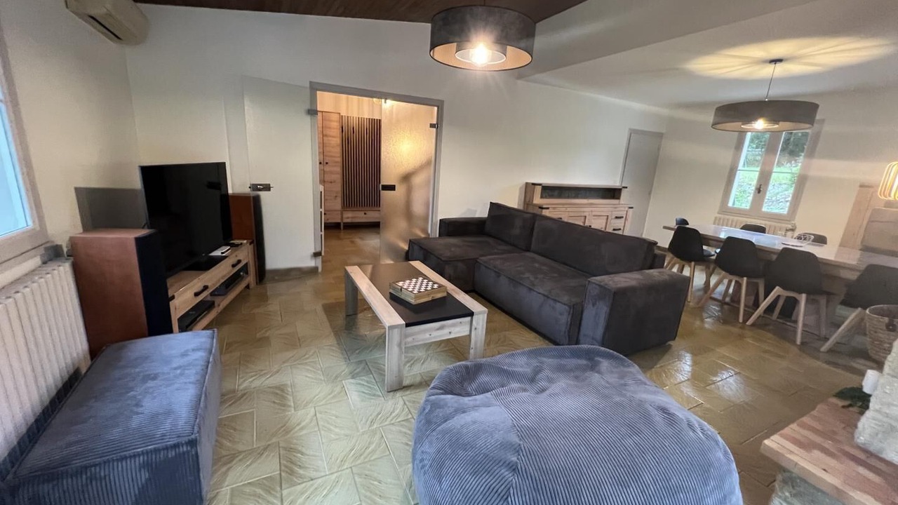 Photo of Livingroom in Conzieu