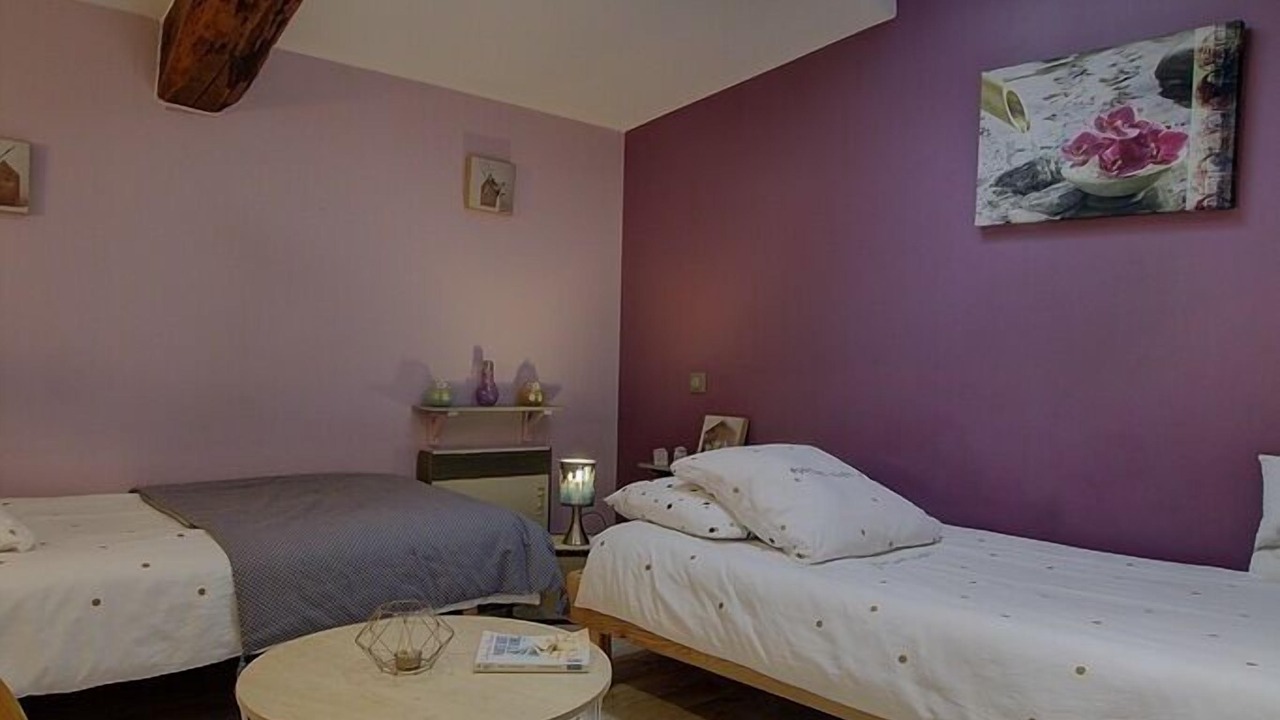 Photo of Bedroom in Marboz