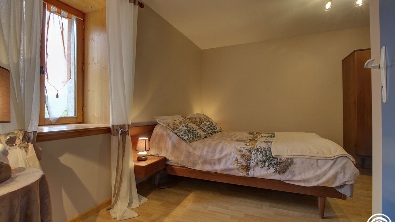 Photo of Bedroom in Chezery Forens