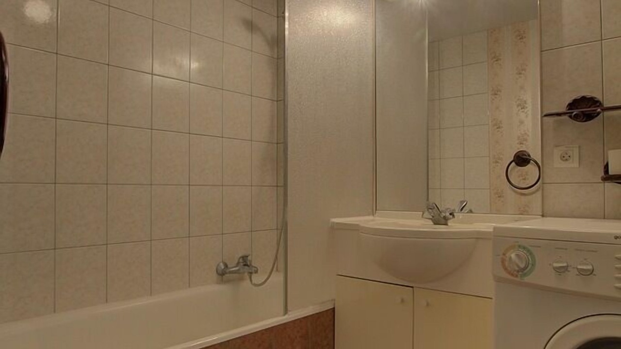 Photo of Bathroom in Chezery Forens