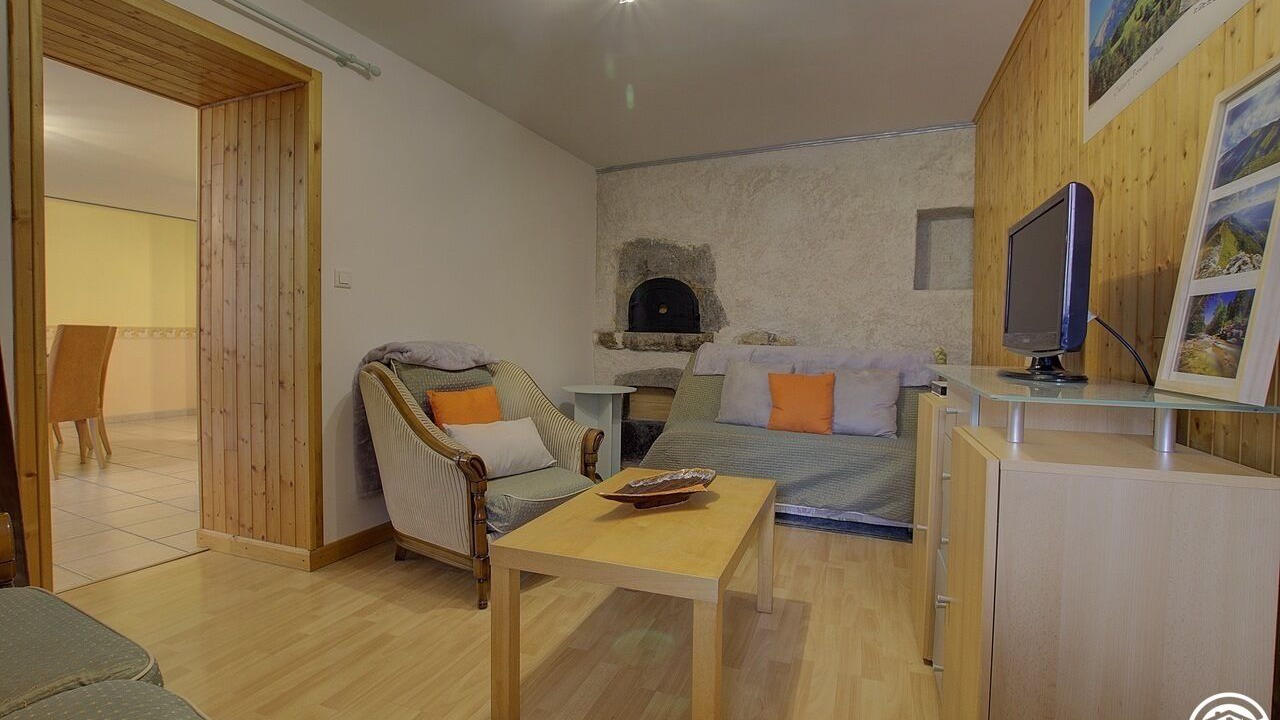 Photo of Livingroom in Chezery Forens