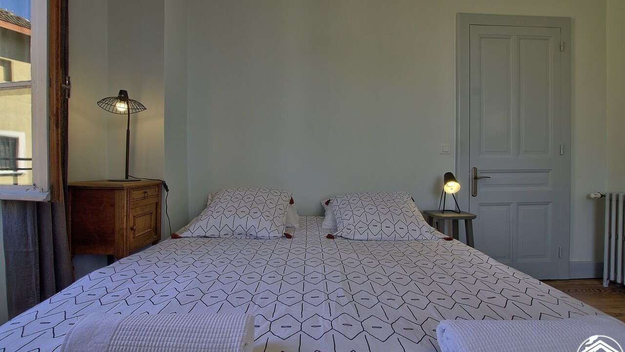 Photo of Bedroom in Corbonod